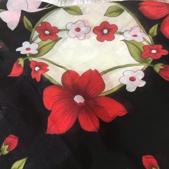 Foulard BERIVAN - Picture 4 of 5